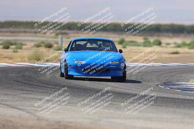 media/Sep-20-2025-Extreme Speed (Sat) [[1fcc23683c]]/Orange (Mid Intermediate)/Session 2 (Sunrise)/